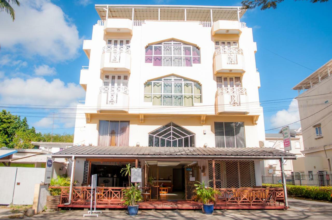 The Bay Resort, Grand Bay Buitenkant foto
