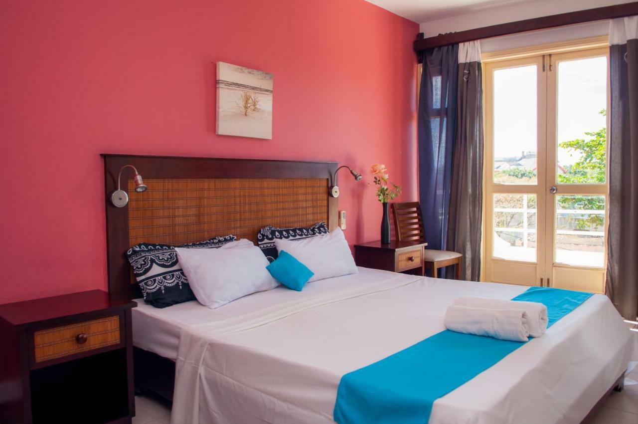 The Bay Resort, Grand Bay Buitenkant foto